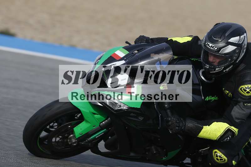 /Archiv-2024/01 26.-28.01.2024 Moto Center Thun Jerez/Gruppe gruen-green/48